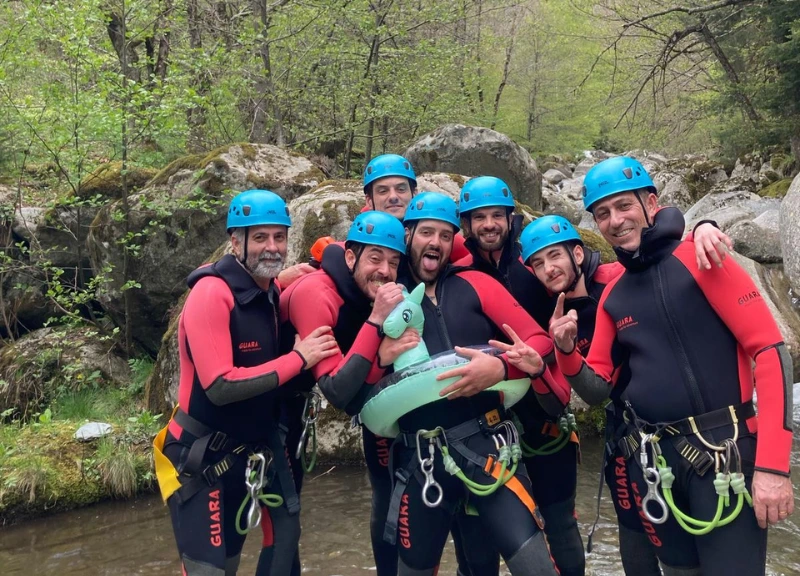 enterrement de vie EVG / EVJF canyoning