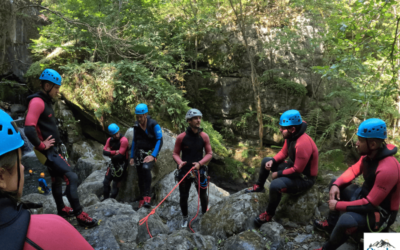 Pourquoi le canyoning en team building est l’activité parfaite