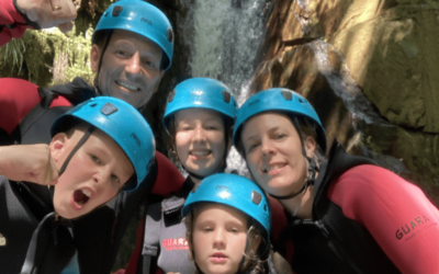 Canyoning en famille : quel âge minimum ?