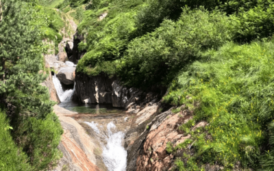 Comparatif : canyoning en Ariège vs autres régions françaises